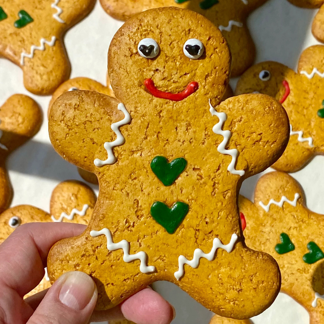 Festive Gingerbread Men