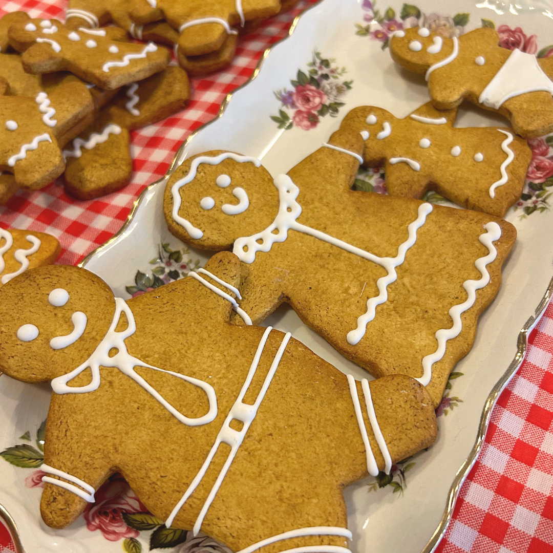 Faux Gingerbread Family