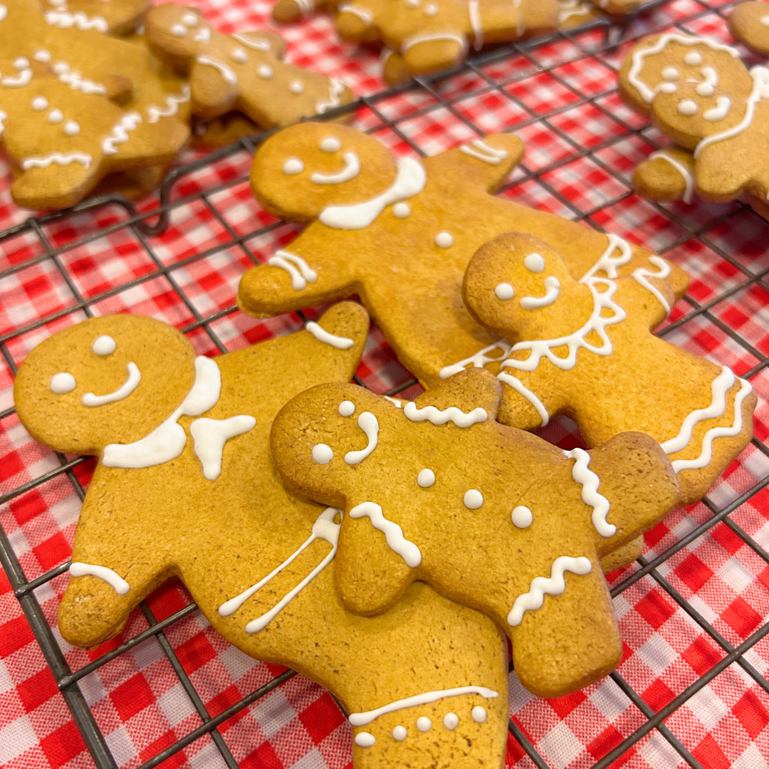 Faux Gingerbread Family