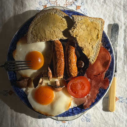 Fry Up Plate - Blue Plate, 2 x egg, tomatoes, toast, mushroom, sausage, bacon 😋