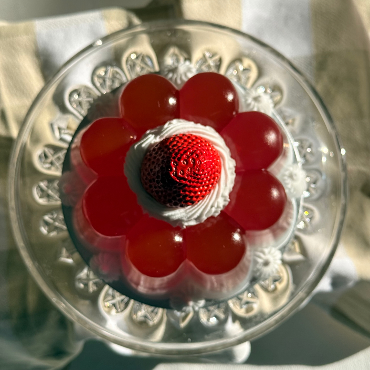 Strawberry Flute Jelly