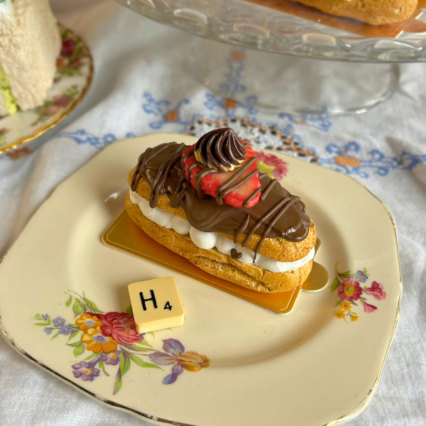 Mini Boujee Éclairs