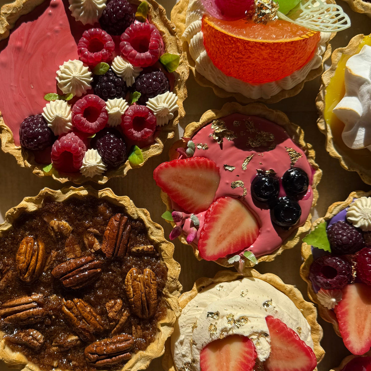 Medium Fabulous Fruit Tarts