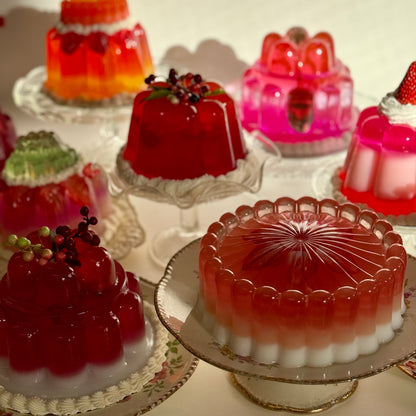 Fluted Fruit Jelly - Strawberry