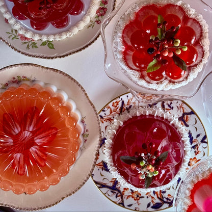 Fluted Fruit Jelly - Strawberry