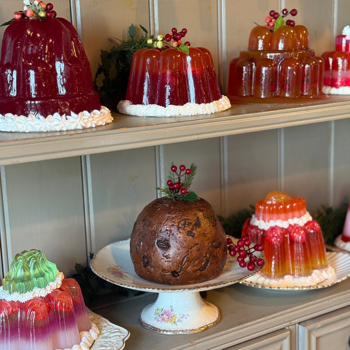 Traditional Christmas Pudding with Greenery & Foliage