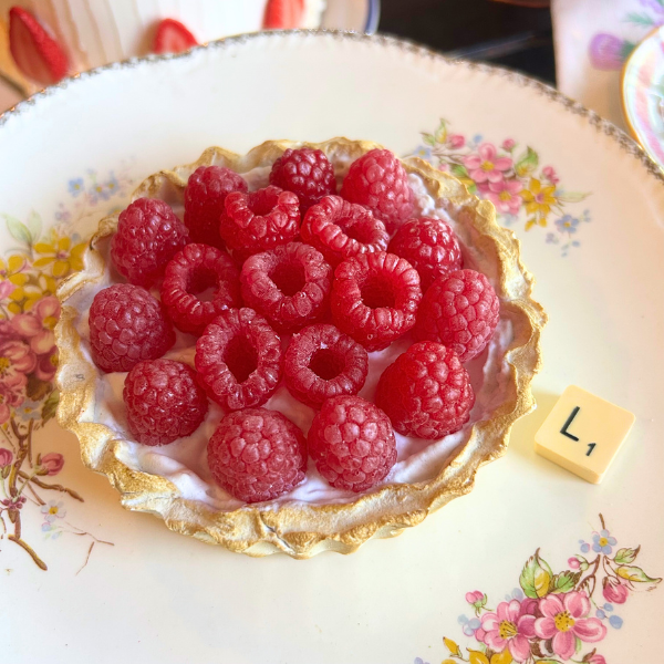 Medium Fabulous Fruit Tarts