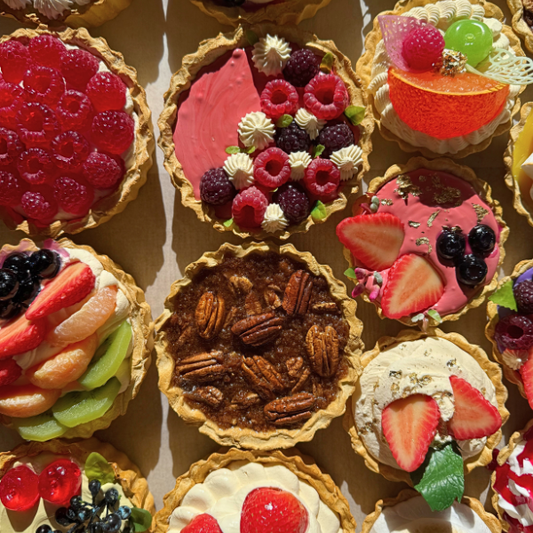 Medium Fabulous Fruit Tarts