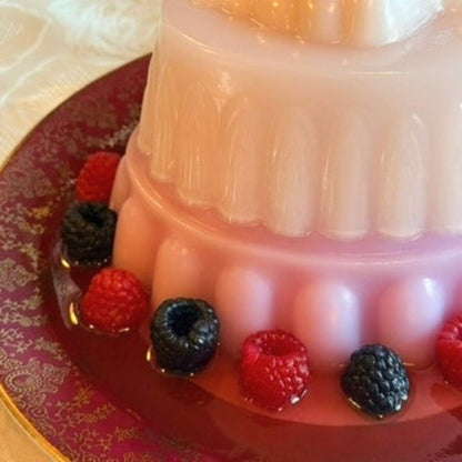 Pink Shell Jelly with Berries