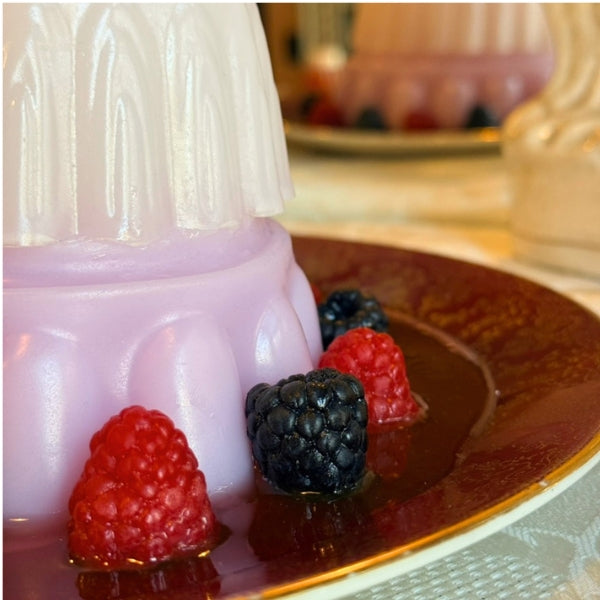 Pink Shell Jelly with Berries