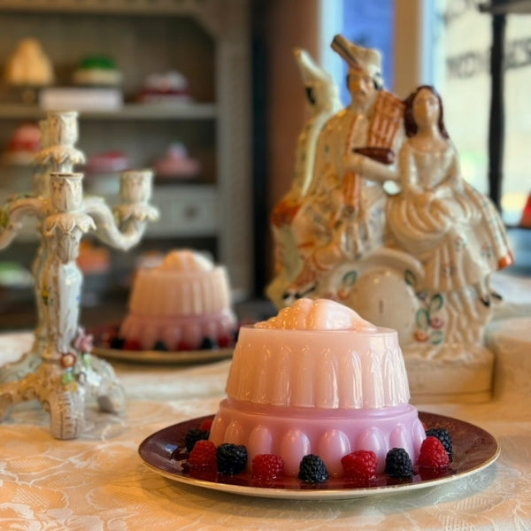 Pink Shell Jelly with Berries