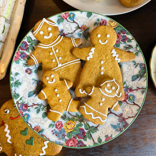 Faux Gingerbread Family